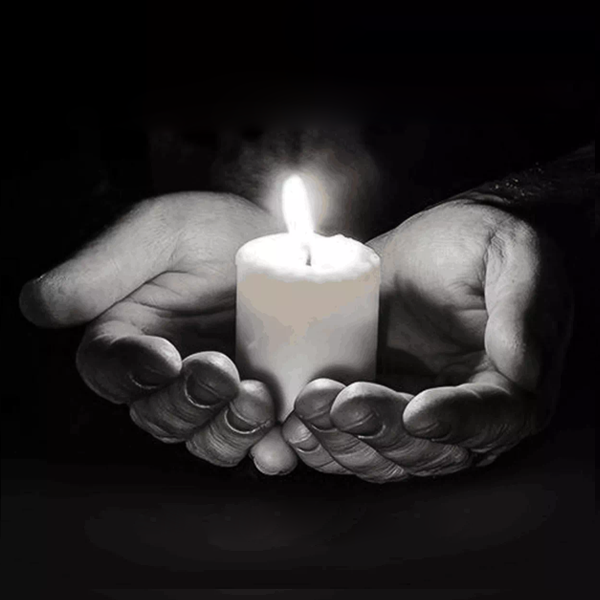 缅怀全国4740多被新冠肺炎夺去生命的同胞